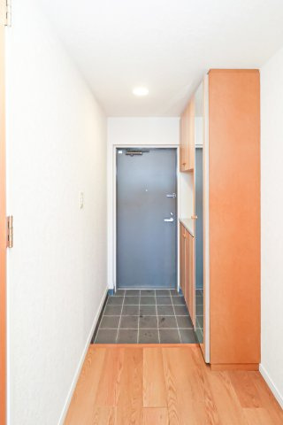 クレアウォーターマーク　12階の玄関|現状優先です。