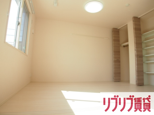 フェニックスの洋室