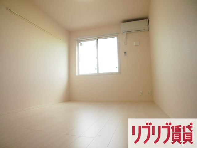 フェニックスの洋室