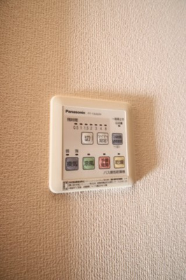 【設備】 | アメニティ大美野Ｂ | 浴室乾燥機能