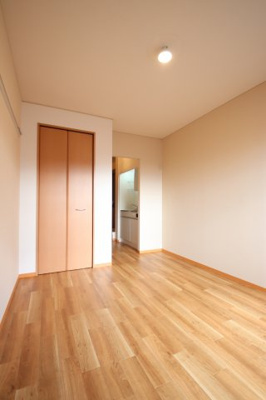 【洋室】 | アメニティ大美野Ｂ