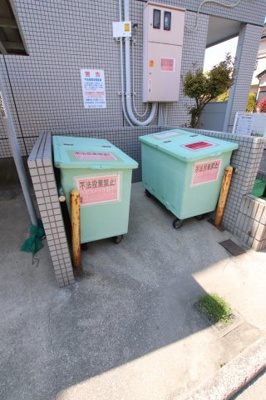 【その他共用部分】 | ラ・フォーレ松ノ下 | 敷地内ゴミ捨場