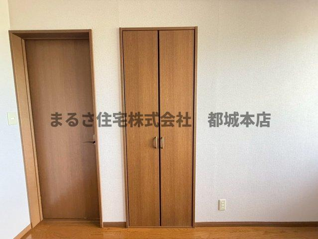 旭ヶ丘ハイツの収納|203の写真です
