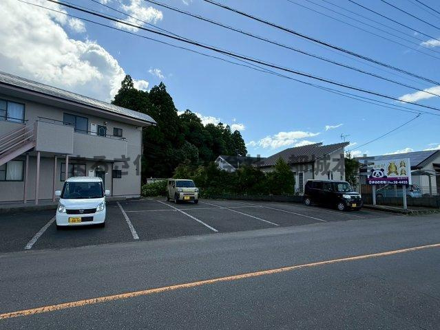 旭ヶ丘ハイツの駐車場