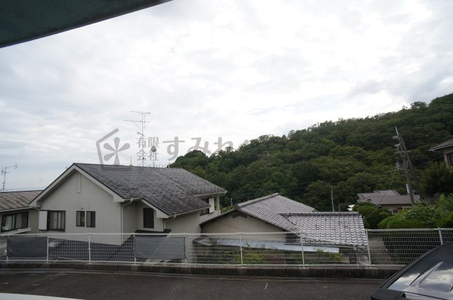 リリーズヒルの展望|参考、同建物・反転間取りの号室