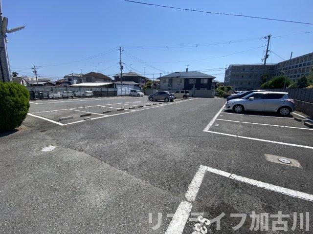 サンコミュニティノースの駐車場