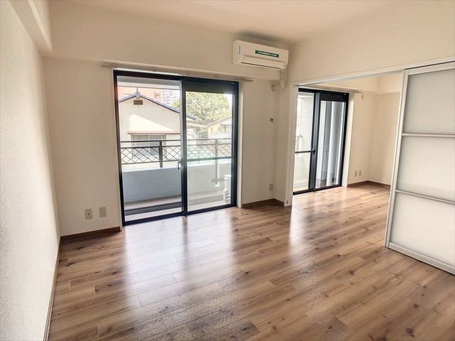 ガーデンコートけやきの居間・リビング|ガーデンコートけやき（1DK）室内　フローリング張替え済み