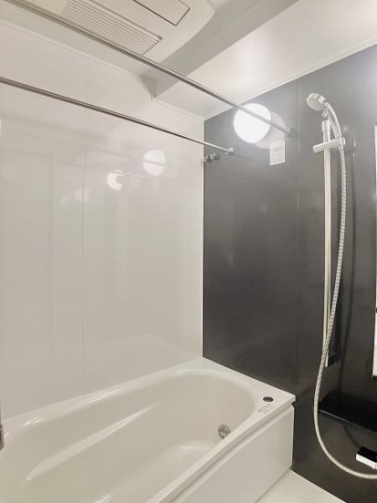 千代田区神田東松下町の賃貸マンションの浴室