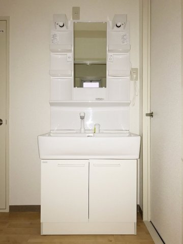 大山ビルの独立洗面台|大山ビル(2LDK）