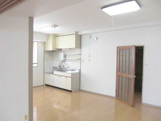 高橋ビルの洋室|高橋ビル（2LDK）