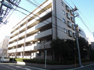 【外観】 | JR横浜線「大口」駅徒歩3分、京浜急行電鉄本線「子安」駅徒歩8分、JR京浜東北線「新子安
」駅徒歩15分