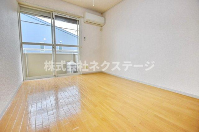 【寝室】 | ハイツリバティー