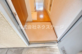 【玄関】 | ハイツリバティー