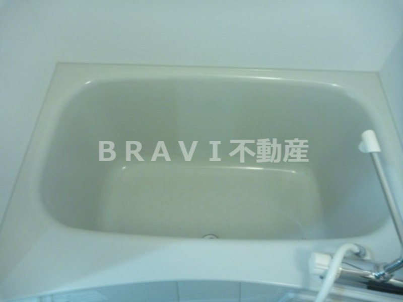 JPレジデンス大阪城東Ⅱ　BRAVI不動産の浴室|日々の暮らしに欠かせないお風呂です