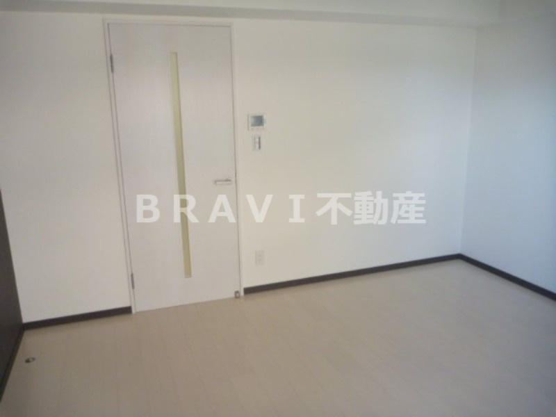 JPレジデンス大阪城東Ⅱ　BRAVI不動産の洋室|明るい洋室です