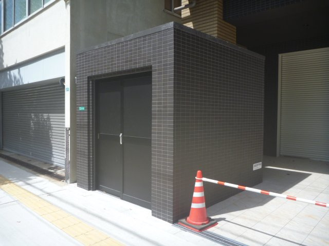 JPレジデンス大阪城東Ⅱ　BRAVI不動産のその他共用部分|【JP　RESIDENCE大阪城東Ⅱ】ゴミ置き場