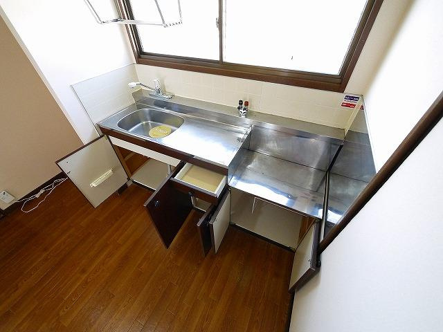 ヴィラ住吉のキッチン|きれいなキッチンです