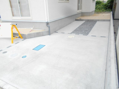 【駐車場】 | 杉戸町　鷲巣　全1棟　1号棟　35坪 | 駐車場に車を止められます