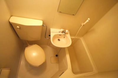 【トイレ】 | ライオンズマンション千葉県庁前第２ | 清潔感のあるトイレです