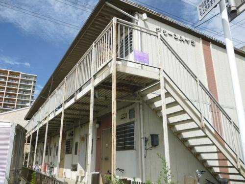 グリーンハイツの外観