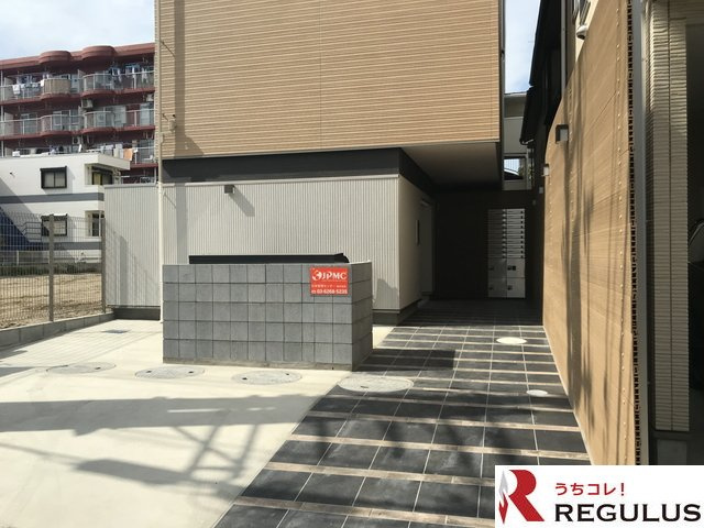 カルム西船橋のエントランス