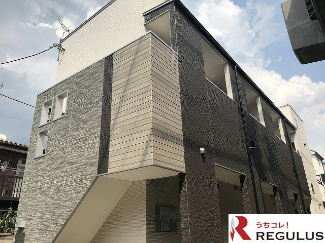 Grande本八幡の外観