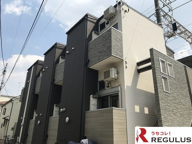 Grande本八幡の外観