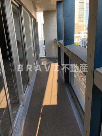 アプリコ　BRAVI不動産のバルコニー|【アプリコ】落ち着いた時間を過ごせるバルコニーです