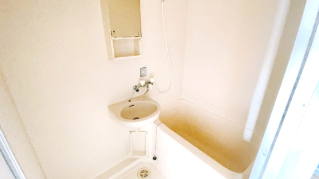 マンション朝倉の浴室