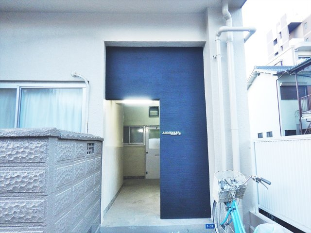川島ビルのエントランス|川島ビル 