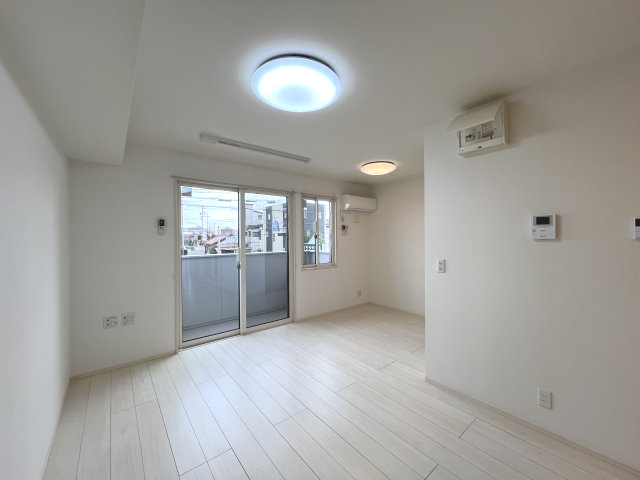 Nオーサの居間・リビング|LDK13.2帖