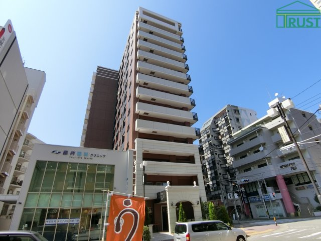 デュオプレステージ西明石駅前マークスの外観