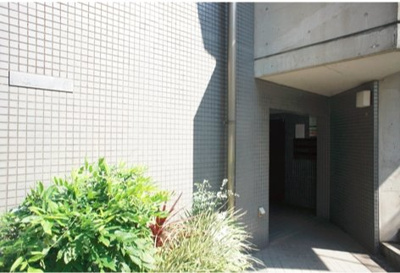 【エントランス】 | 中目黒U