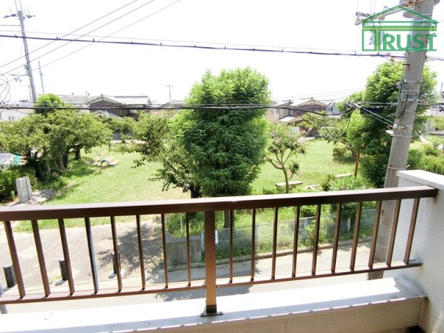 大久保町江井ヶ島4　中古戸建の展望|外からの目が気にならないバルコニーで洗濯物が干せます