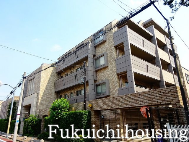 グローリオ経堂宮坂の外観