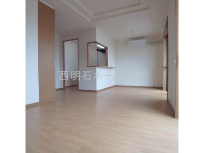 【居間・リビング】 | ウエストヒルズ弐番館 | リビング