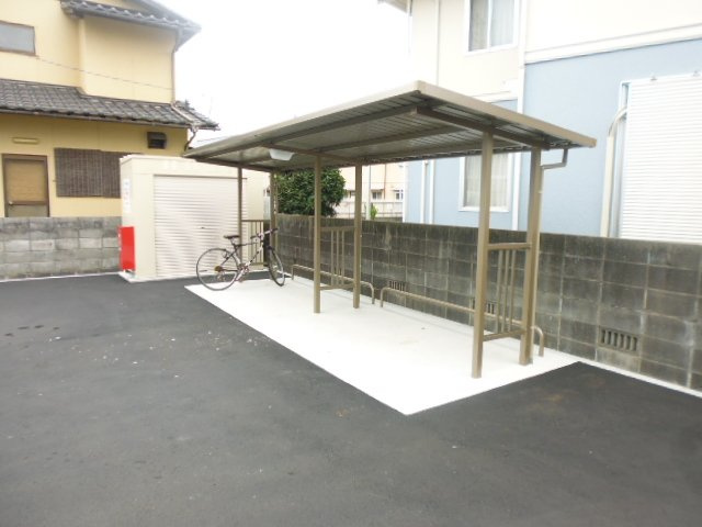 倉敷市宮前のアパートのその他共用部分|駐輪場