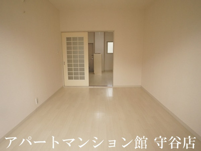 【寝室】 | Bee Hive118