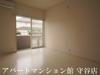 【内装】 | Bee Hive118