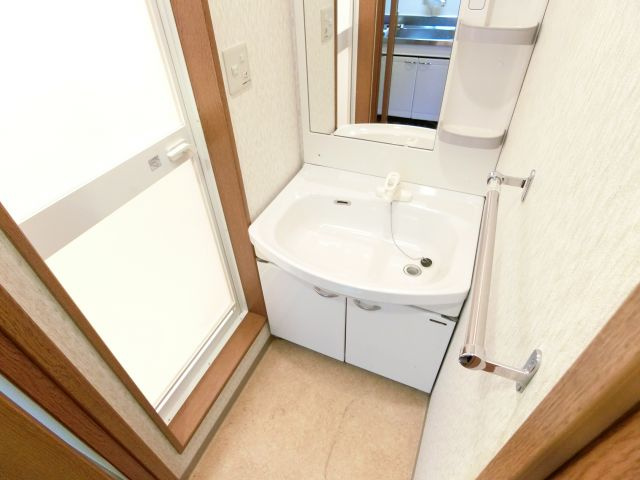 リヴェール東野の洗面所