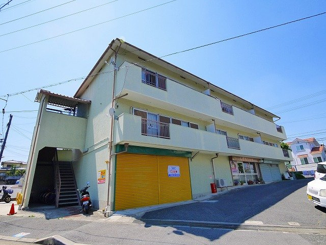 緑町ハイツの外観