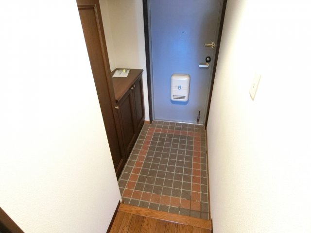 ライオンズマンション金剛の玄関