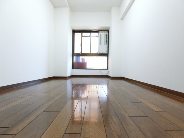 ライオンズマンション金剛の洋室
