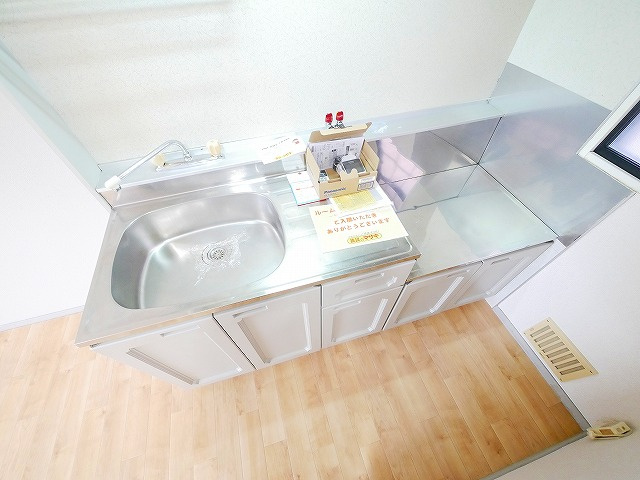 ハイツリバティ東九条のキッチン|使いやすいキッチンです