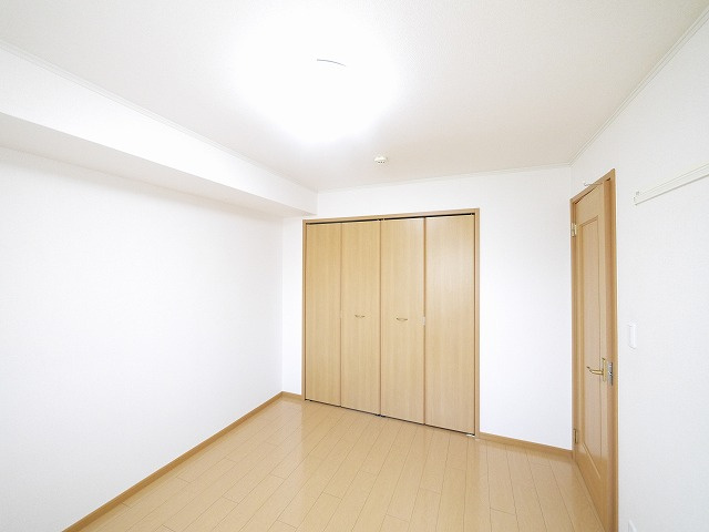 アルトピアーノの洋室|落ち着いたトイレです