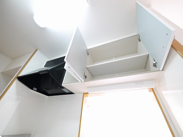 アルトピアーノのキッチン|スタンダードな洋室です