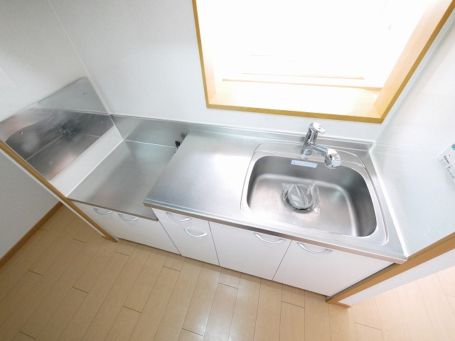 アルトピアーノのキッチン|きれいな洋室です