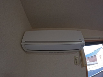 【設備】 | リビングタウン中津 | 洋室にエアコンが付いております