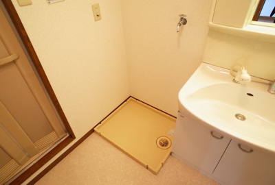 【その他】 | マノワールＩＮＯ | 洗濯機置き場