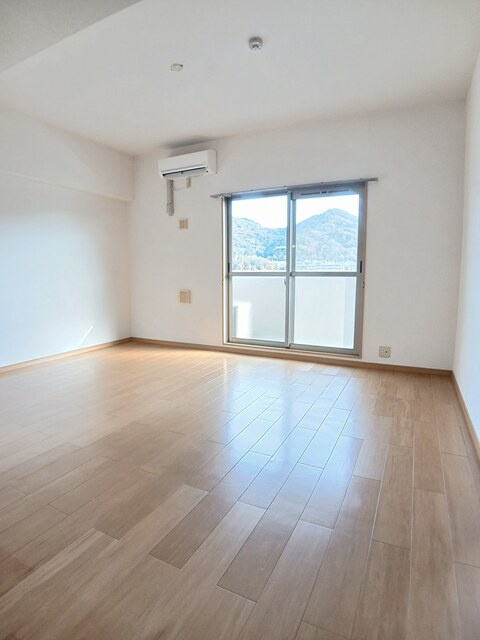 クイーンズ・コートの居間・リビング